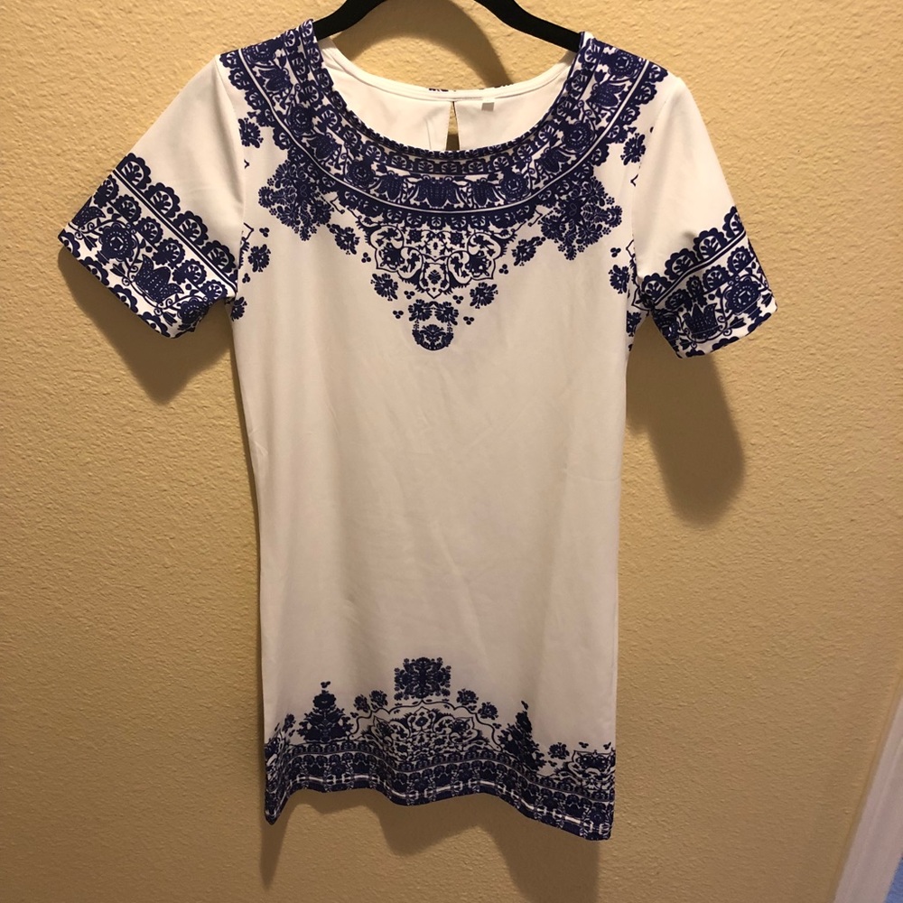 Small blue and white printed dress